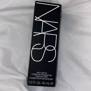 Nars | Soft Matte Complete Foundation